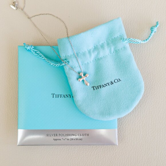Tiffany & Co. Elsa Peretti Sterling Silver Puffy Cross Necklace + Pouch/Cloth - Picture 3 of 9